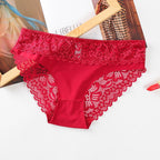 Lightweight Stretchy Lace Panty (Set of 03)